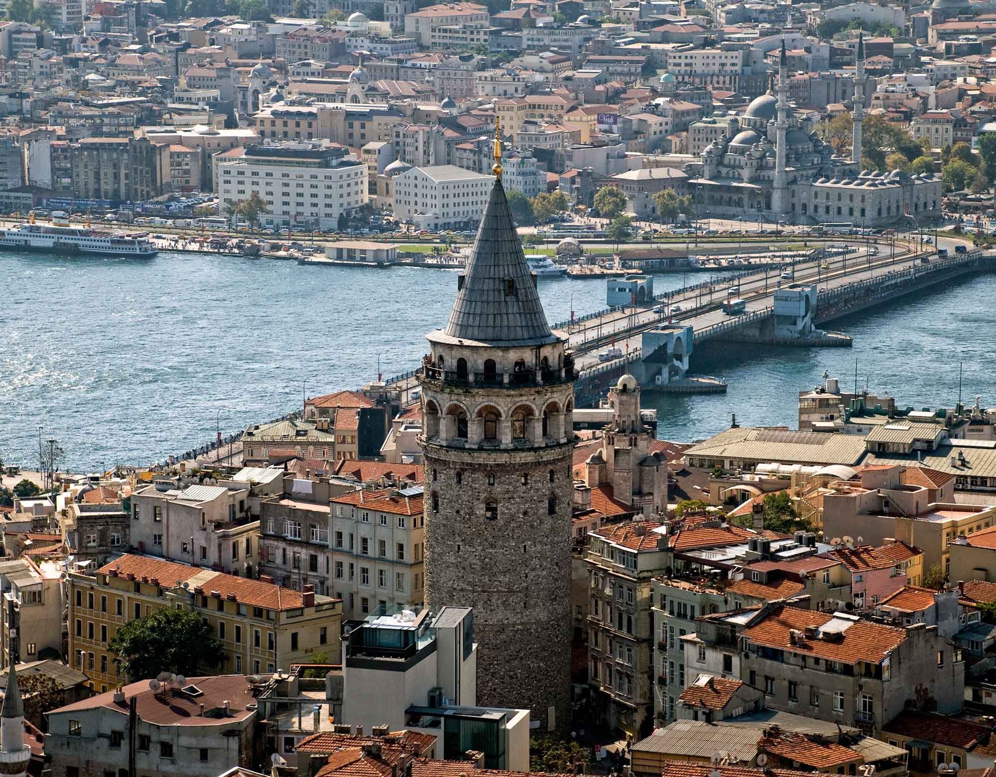 2 Days / 1 Night Istanbul Tour From Kusadasi By Flight