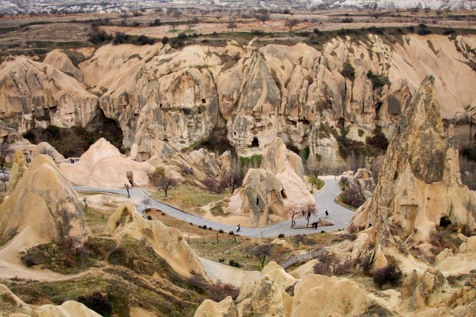 3 Days / 2 Nights Cappadocia Tour From Kusadasi By Flight (Optional Hot Air Balloon)