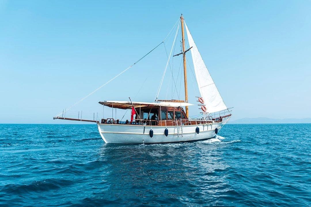 Big Baba Boat Trip — Party Boat