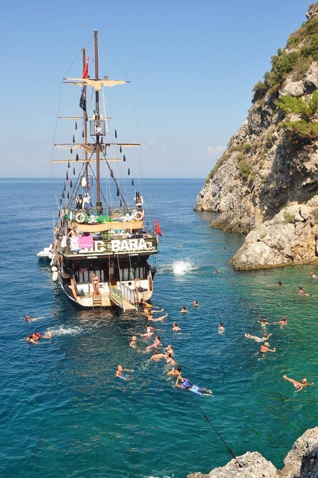 Big Baba Boat Trip — Party Boat